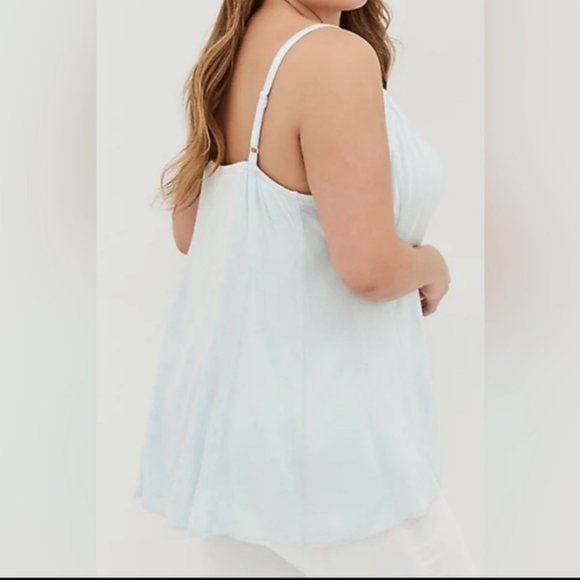 Fit and Flare tank - Picture 2 of 5